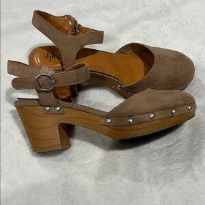 Style & Co Brown Women's Mules with Wooden Heel Sz 6.5